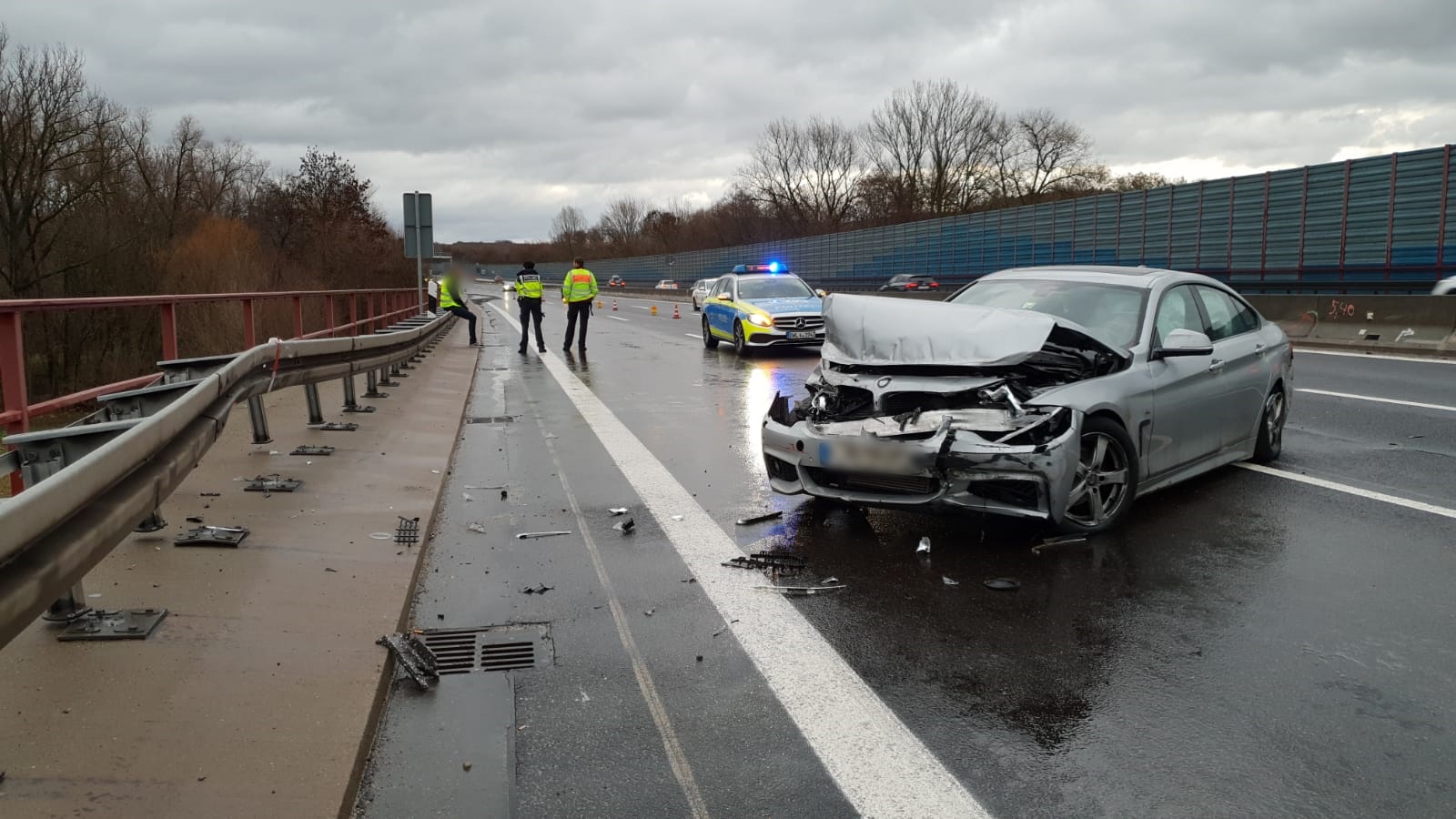 A6/Wiesloch: Zwei Spuren nach Unfall gesperrt