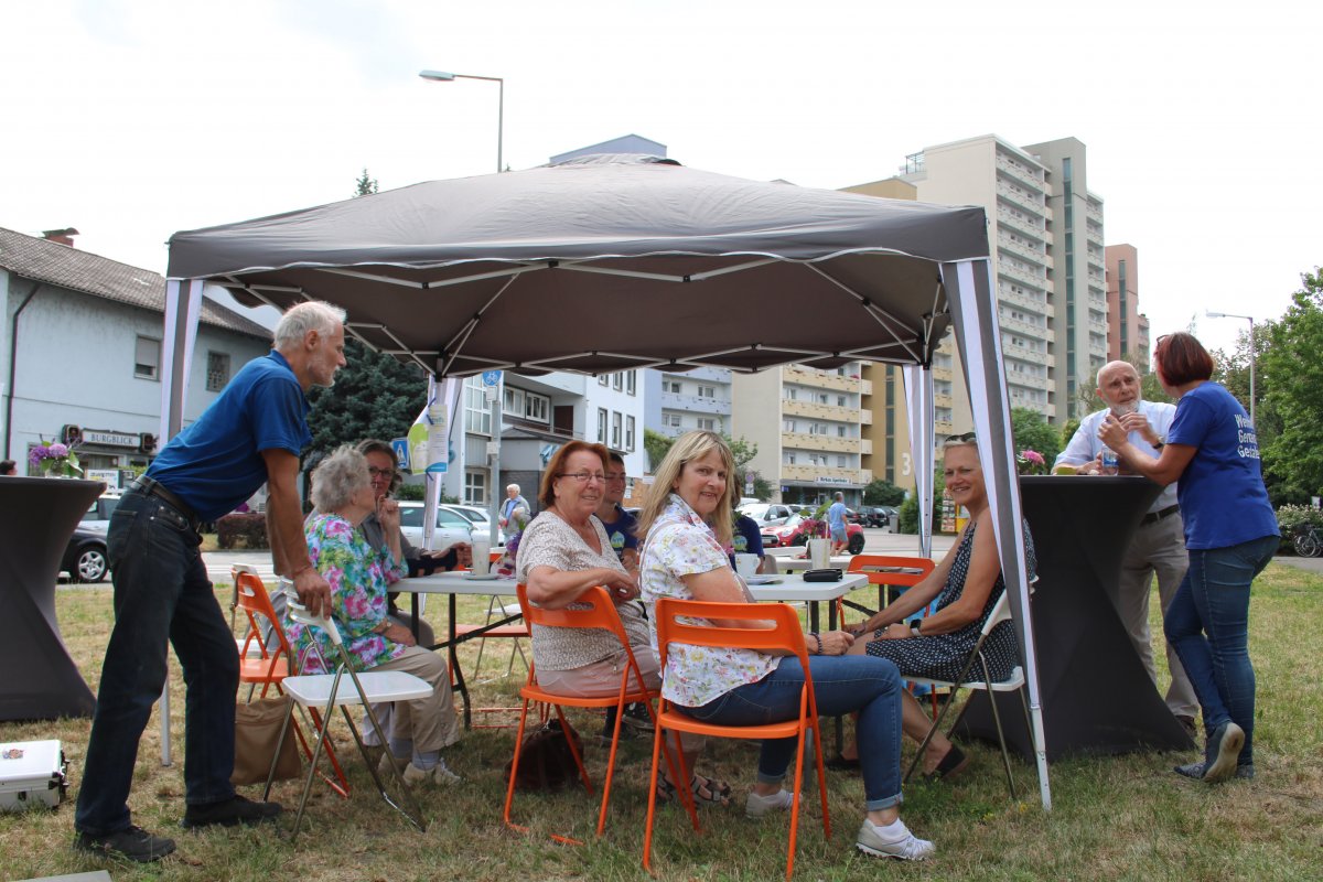 Weinheim: „Kaffeetreff West“ mit reger Teilnahme