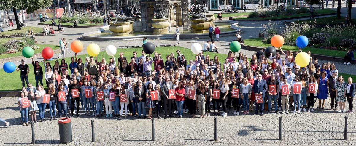 Neue Auszubildende und Studierende bei der Stadt Mannheim begrüßt