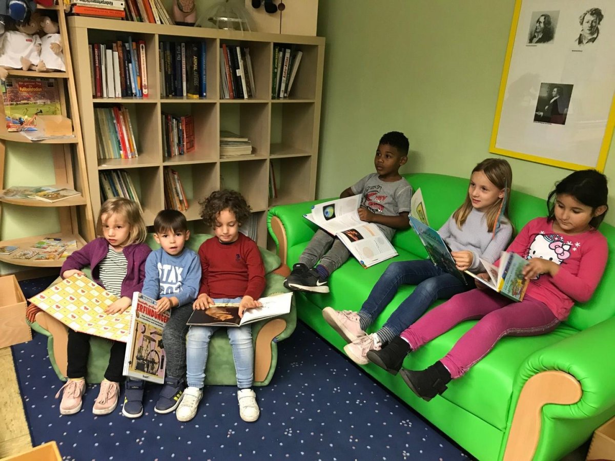 Mannheim: Urkunden an Buchkindergärten verliehen