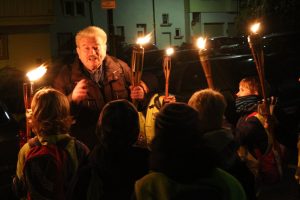 Fackelführung mit Kindern in Weinheim