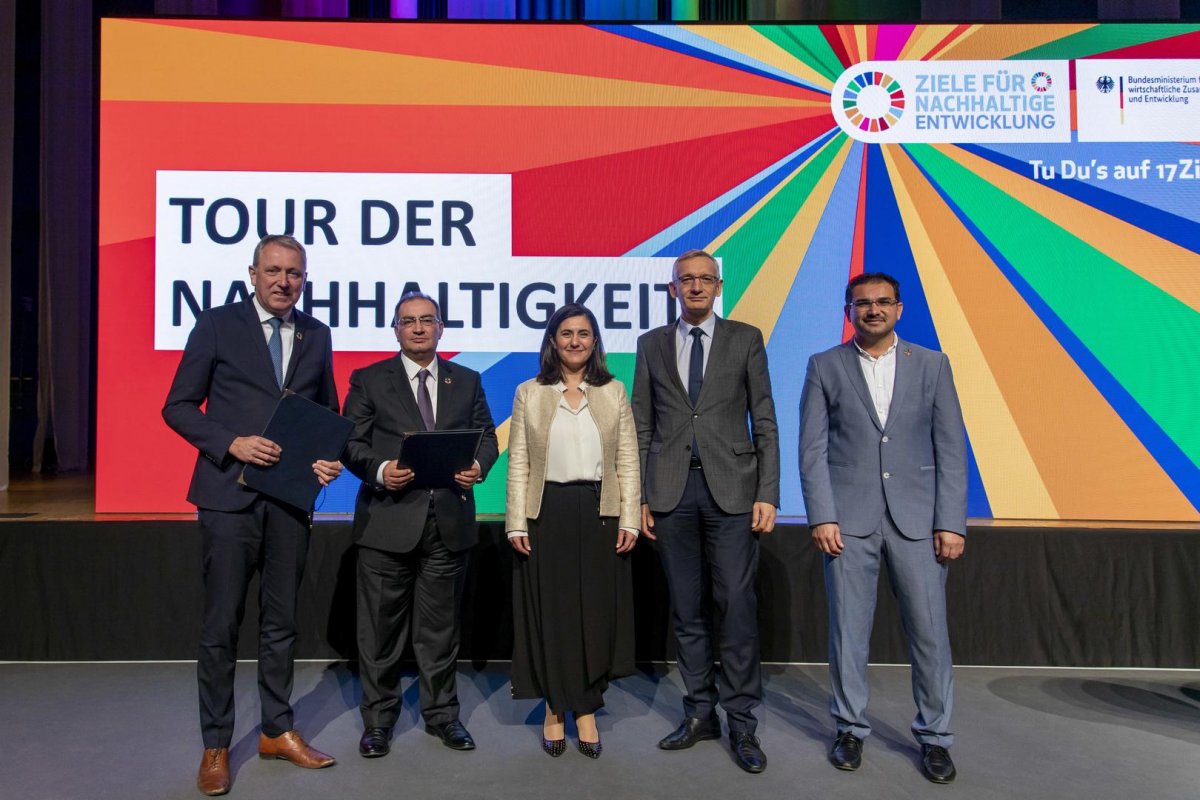 Mannheim: Tour der Nachhaltigkeit des Bundesministeriums für wirtschaftliche Zusammenarbeit und Entwicklung in Mannheim gestartet