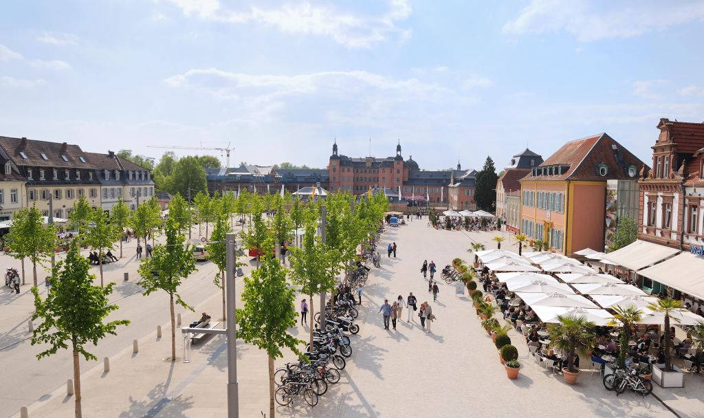 Schwetzingen: Beispielhaftes Bauen 2009-2019“ – Schlossplatz erhielt Auszeichnung