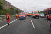 Sinsheim: schwerer Verkehrsunfall auf Autobahn 6 Fahrtrichtung Mannheim - mehrere Fahrzeuge beteiligt