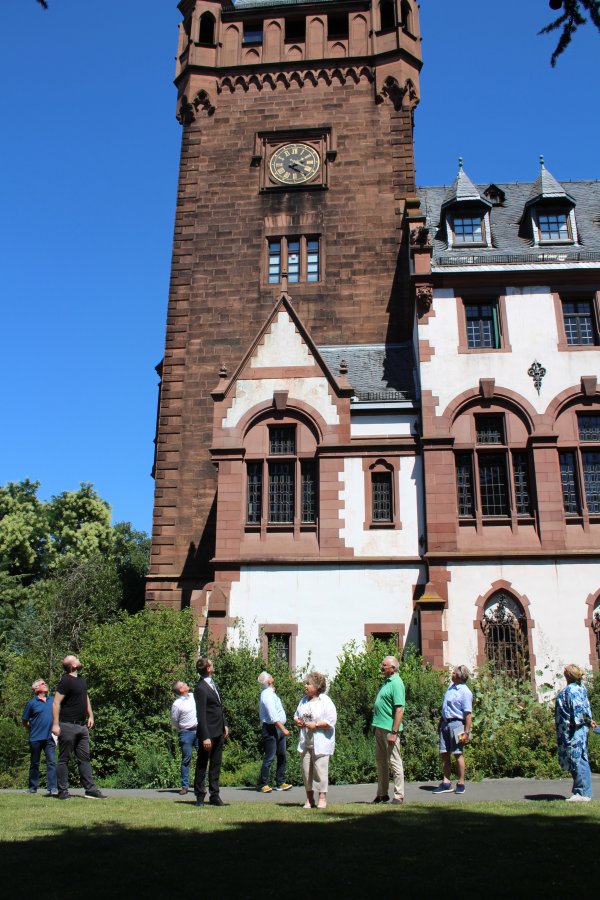 Weinheimer Künstlergruppe und Kunstförderverein wollen am ausgefallenen Kerwe-Wochenende einen Lichtblick schaffen