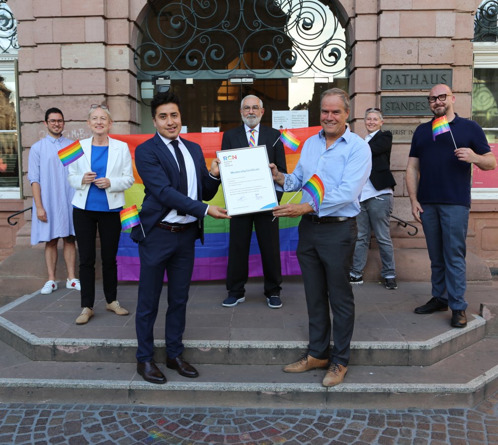 Heidelberg ist Regenbogenstadt