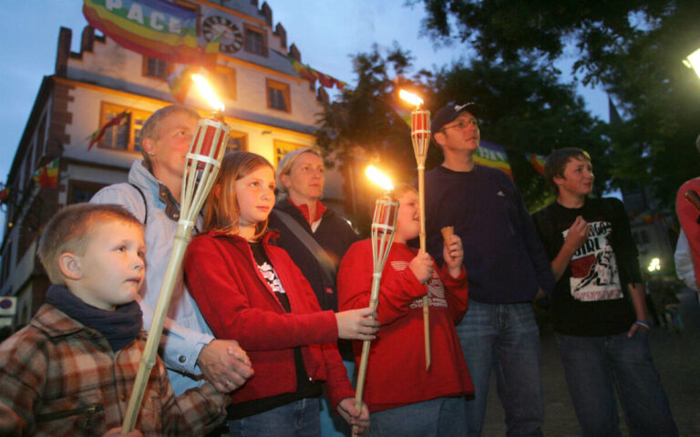 Im Fackelschein durch die Weinheimer Altstadt