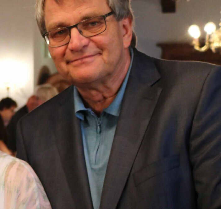 Eine Instanz über Parteigrenzen hinweg