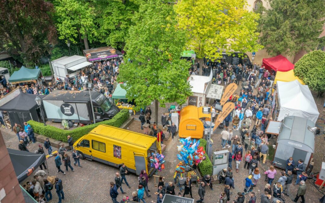 Street Food Tour 2022: Erneut verbinden wir leckeres Essen mit bester Livemusik!