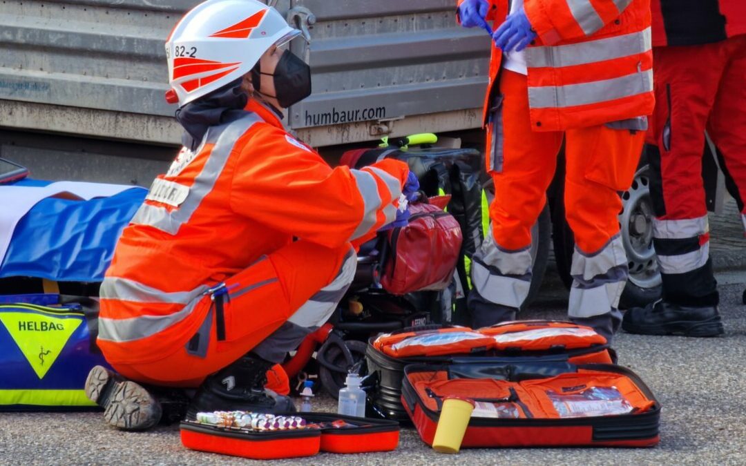 Glück im Unglück: Kind wird von Rettungswagen erfasst und nur leicht verletzt