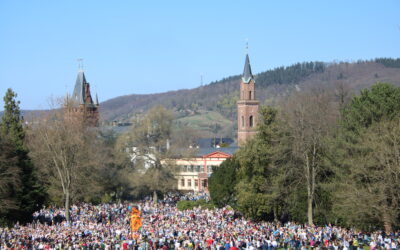 Musikschule führt Sommertagszug an