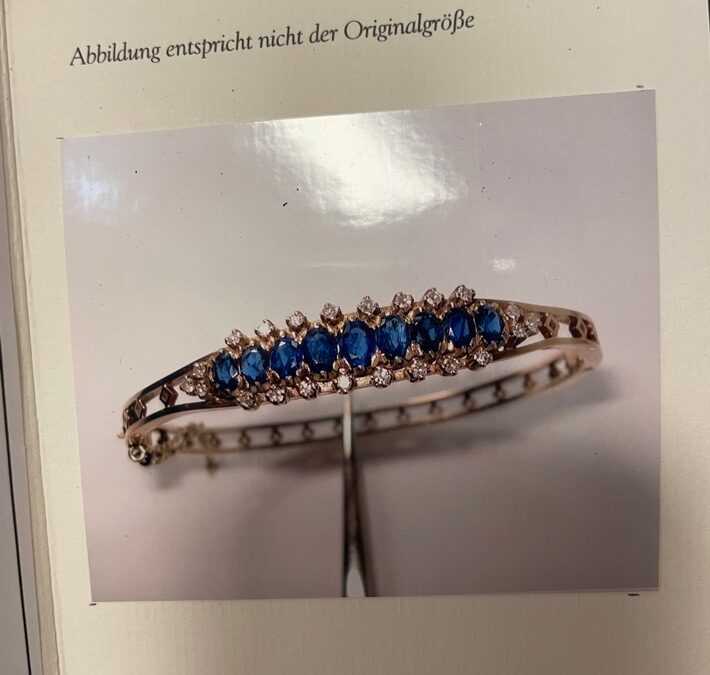 Heidelberg-Altstadt: Antiken Goldarmreif aus Pfandleihaus entwendet!