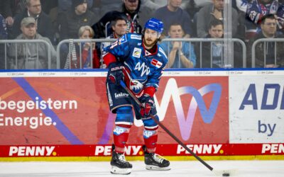 MacInnis bleibt ein Adler