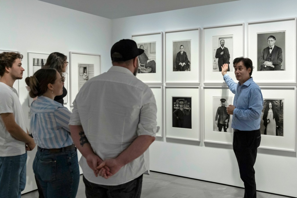Finale der Foto-Ausstellung „SACHLICH NEU“