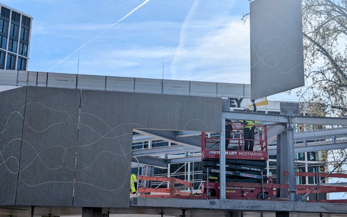 Zugangsgebäude am Hauptbahnhof nimmt Gestalt an