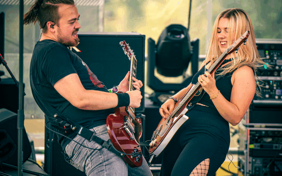 Gute Bekannte und neue junge Bands