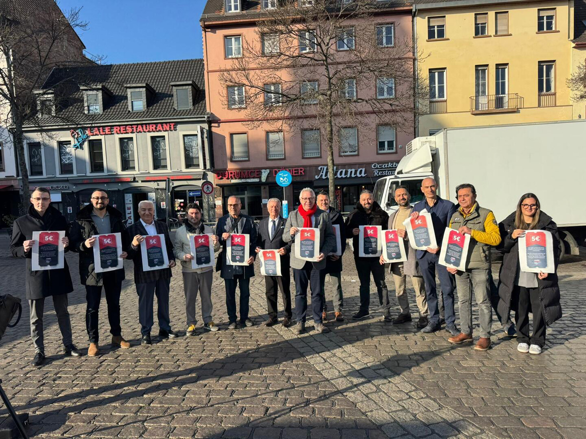 20251127 Pressefoto Gewerbeverein OMMA Marktplatz OMMA e.V.