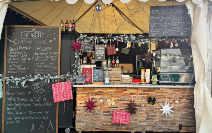 Das „Hüftgold“ setzt neue Akzente – Schwetzinger Weihnachtsmarkt 2025