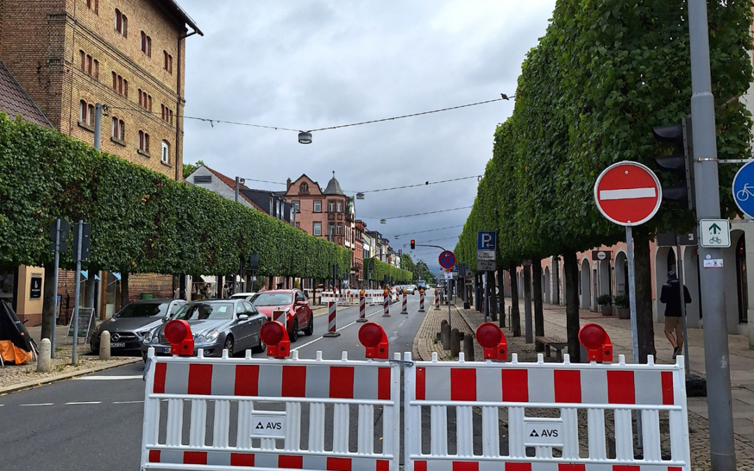 Asphaltarbeiten in der Carl-Theodor-Straße ab 30. März
