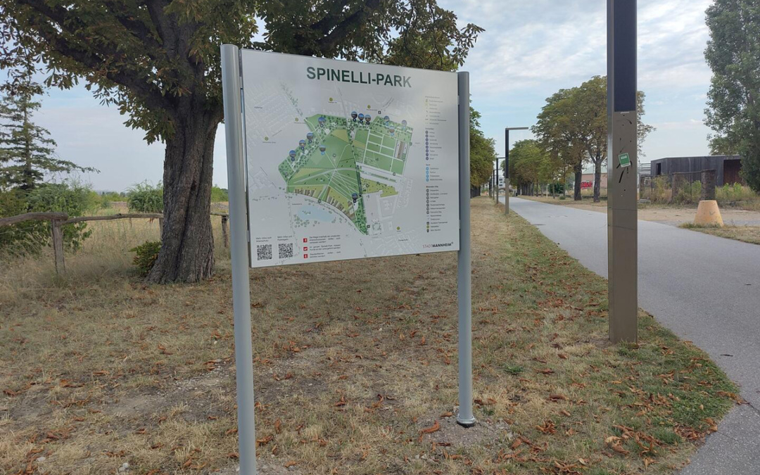 Spinelli-Park: Neue Schilder bieten Orientierung
