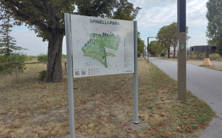 Spinelli-Park: Neue Schilder bieten Orientierung