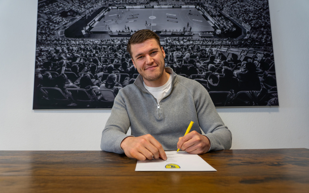Elvar Örn Jónsson kommt 2027