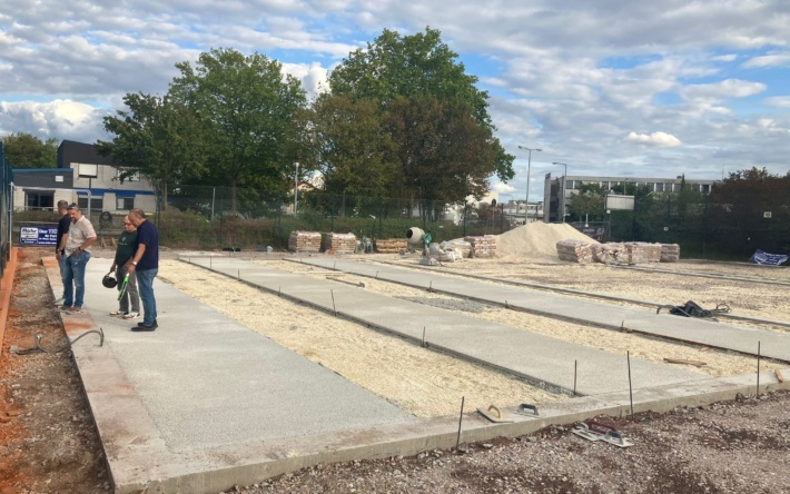 Neue Sportart beim SC Mannheim Käfertal: Padel-Anlage kurz vor der Fertigstellung